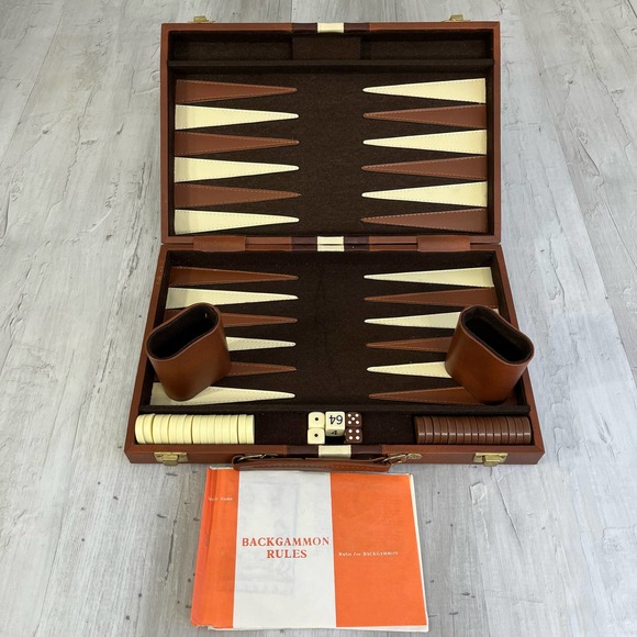 None Other - Vintage Backgammon Game Full Set Brown Faux Leather Felt Briefcase 1970